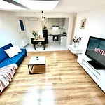 Apartamento Cozy Old-town At Kazimierz +ac, Kitchen And Netflix