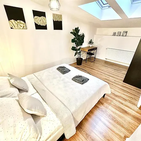 Cozy Old-town At Kazimierz +ac, Kitchen&netflix