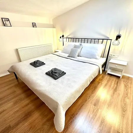 Cozy Old-town At Kazimierz +ac, Kitchen And Netflix Apartment