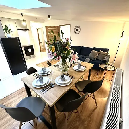 Apartment Cozy Old-town At Kazimierz +ac, Kitchen And Netflix
