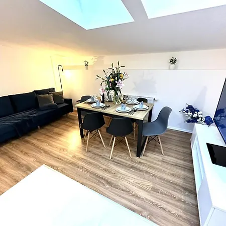 Cozy Old-town At Kazimierz +ac, Kitchen&netflix Apartment